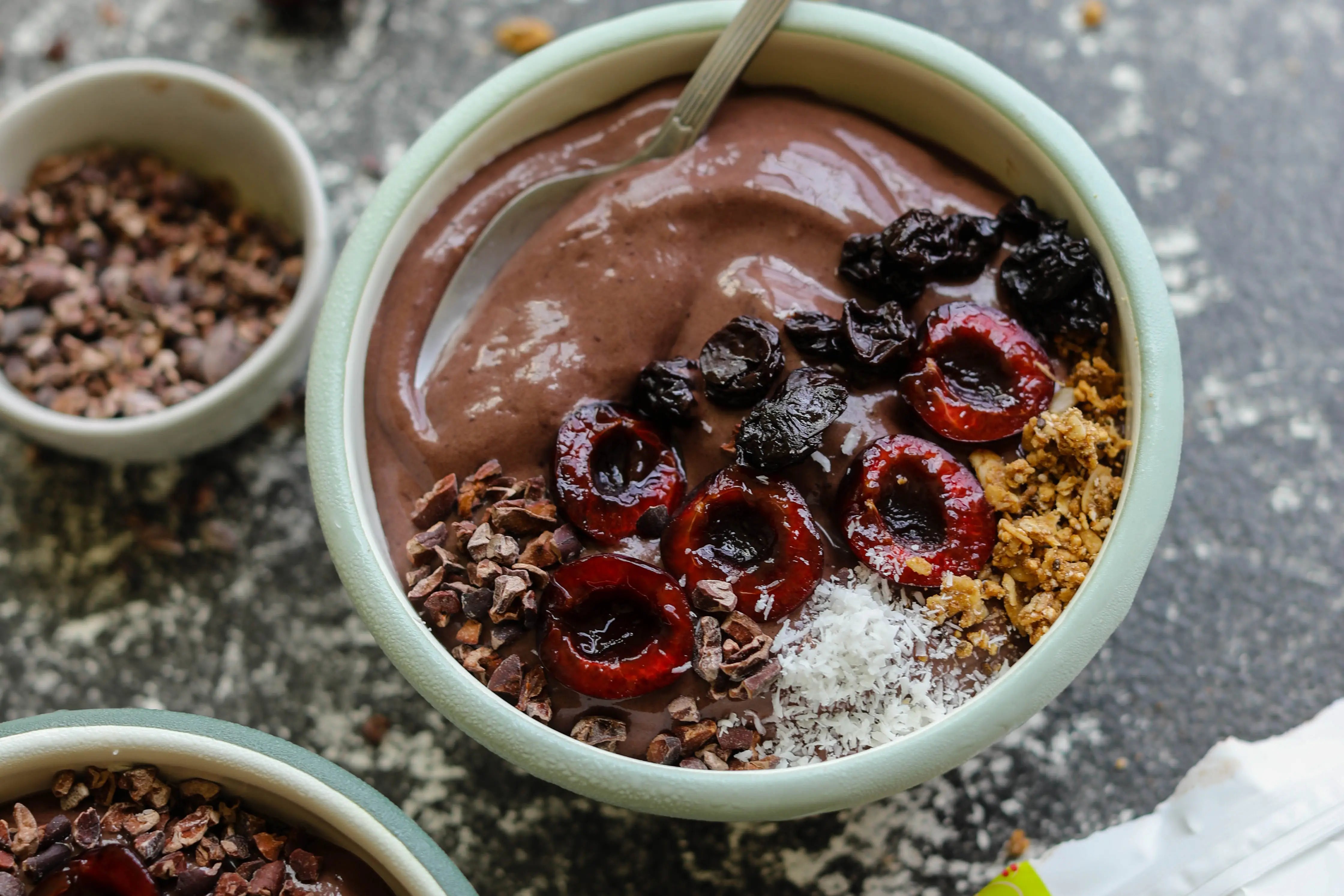 Chocolate Cherry Smoothie Bowl